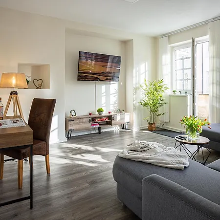 Apartment Luxus Sauna Balkon Kueche Zentral *