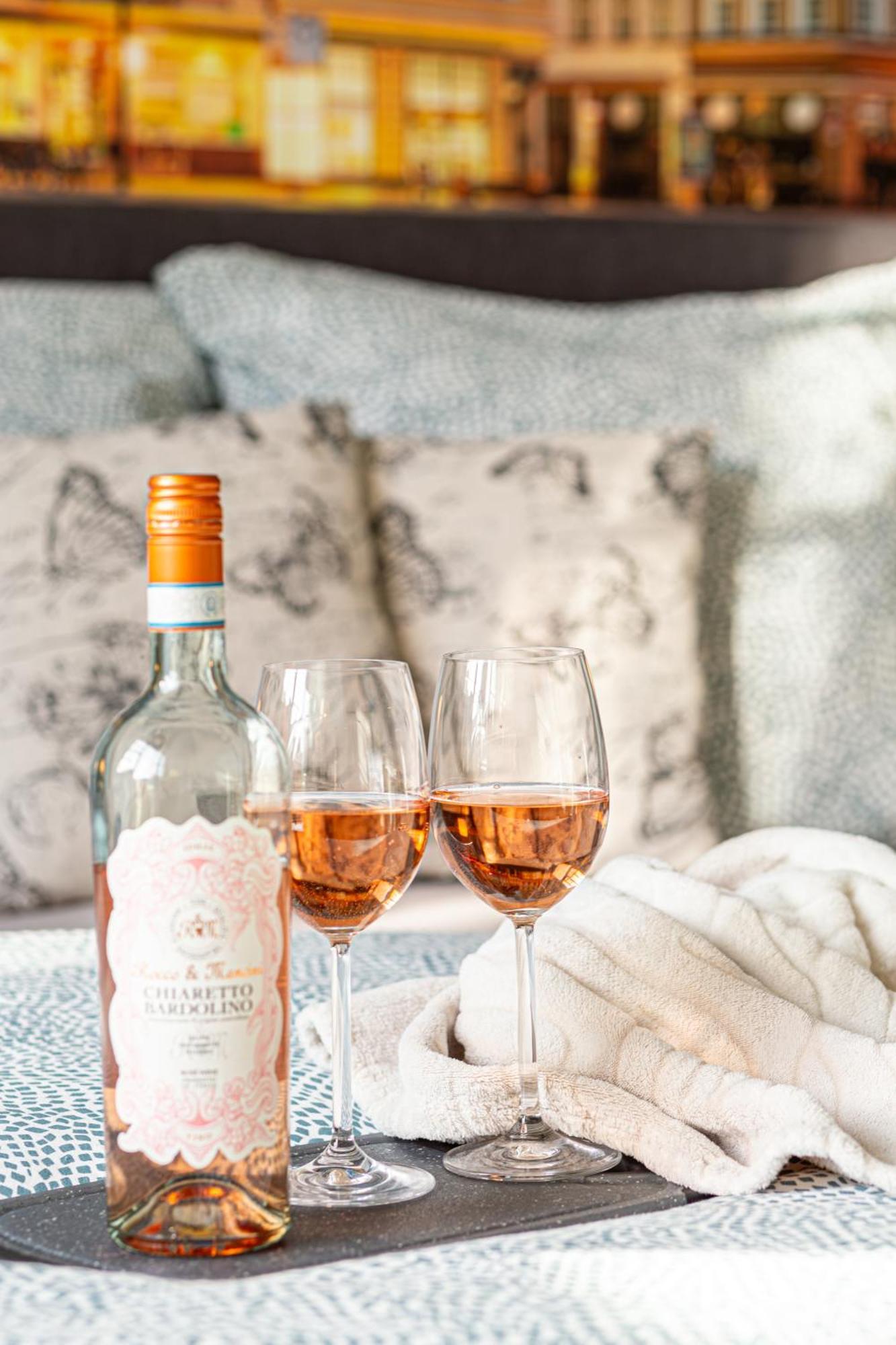 Luxus Sauna Balkon Küche Zentral * Rostock