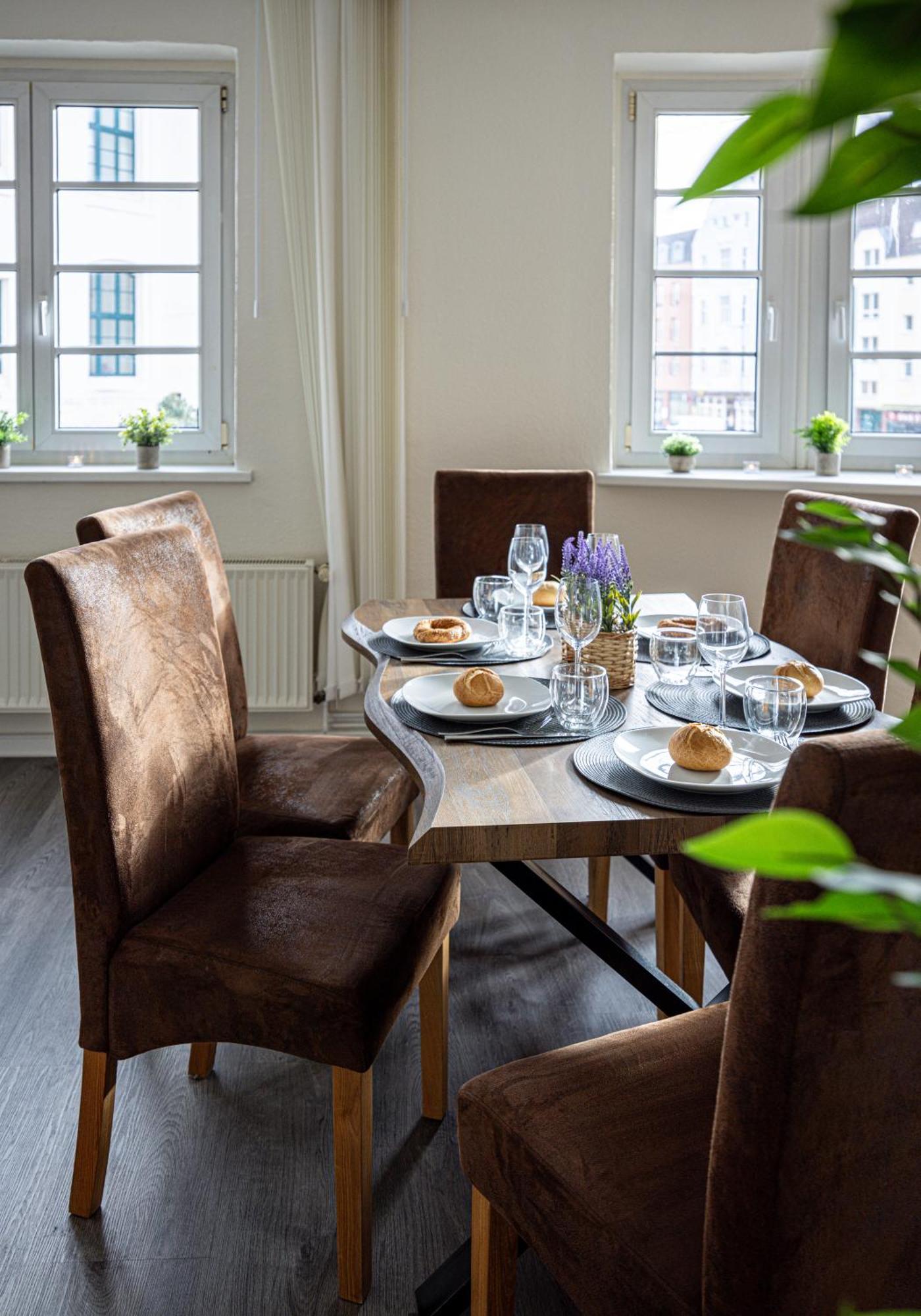 Apartment Luxus Sauna Balkon Küche Zentral *